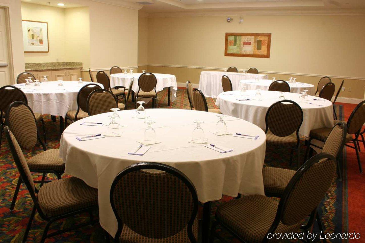 Hilton Garden Inn Halifax Airport Enfield Étterem fotó